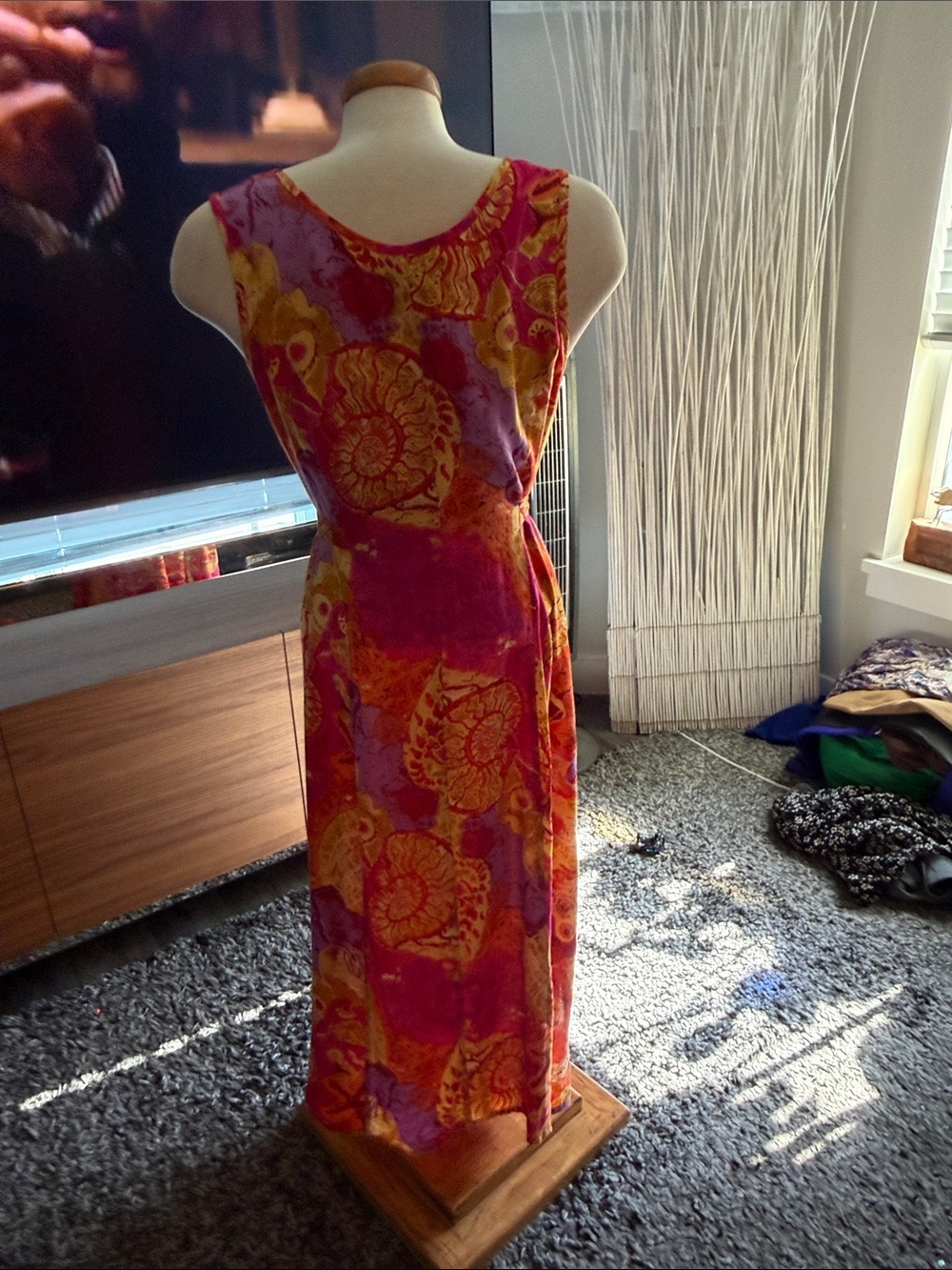 Vintage 90’s Sleeveless Maxi Dress in Fuchsia & Orange Floral Print - Picture 5 of 10